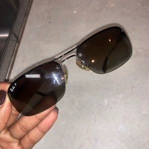 Ray bans men’s glasses, no case, no scratches